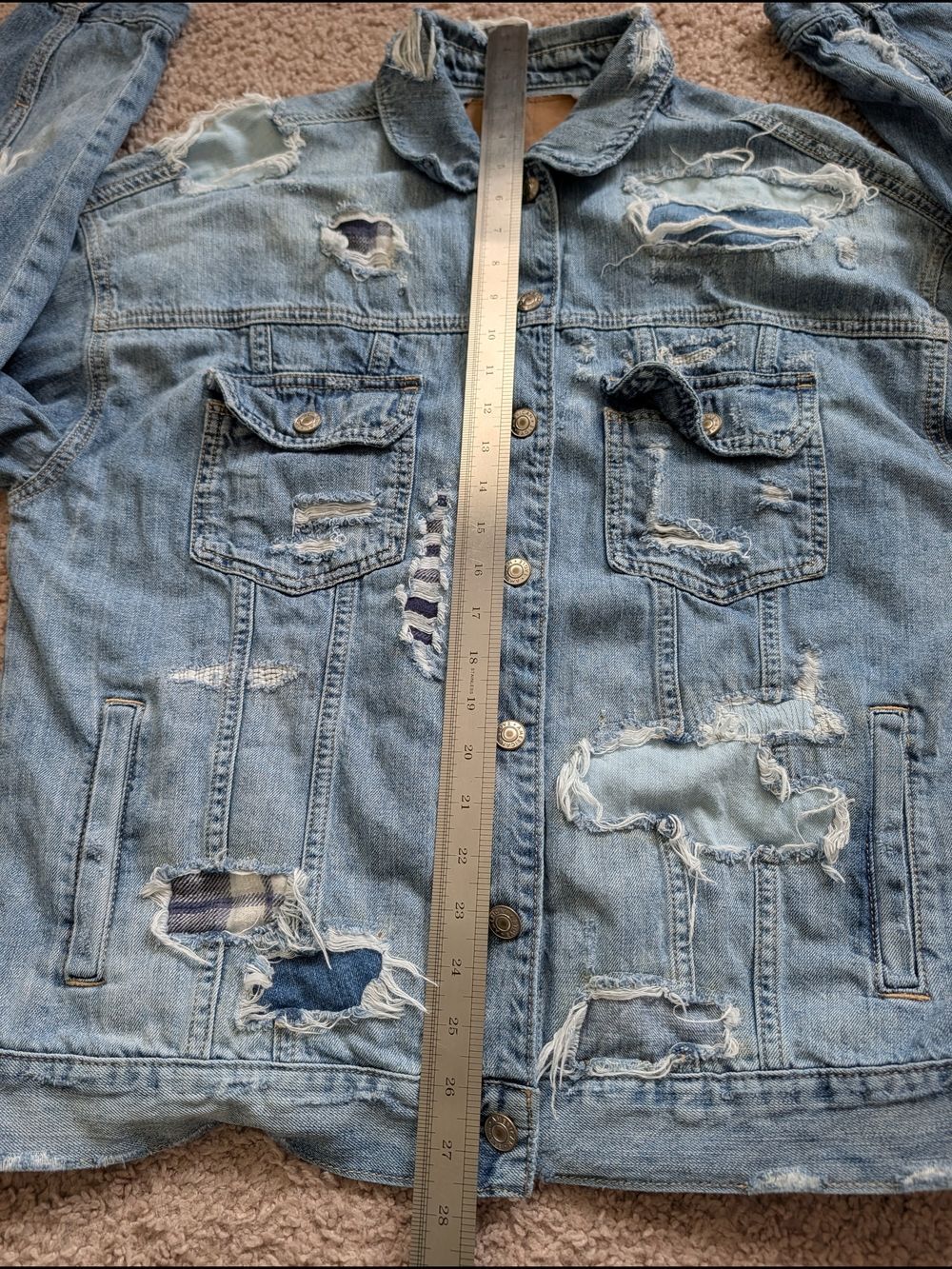 American Eagle Mens Light Wash Blue Destroyed Distress Denim Jacket Size Medium - Picture 10 of 11